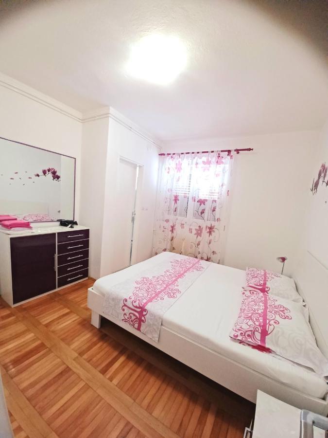 Apartment Eva Makarska Exterior photo